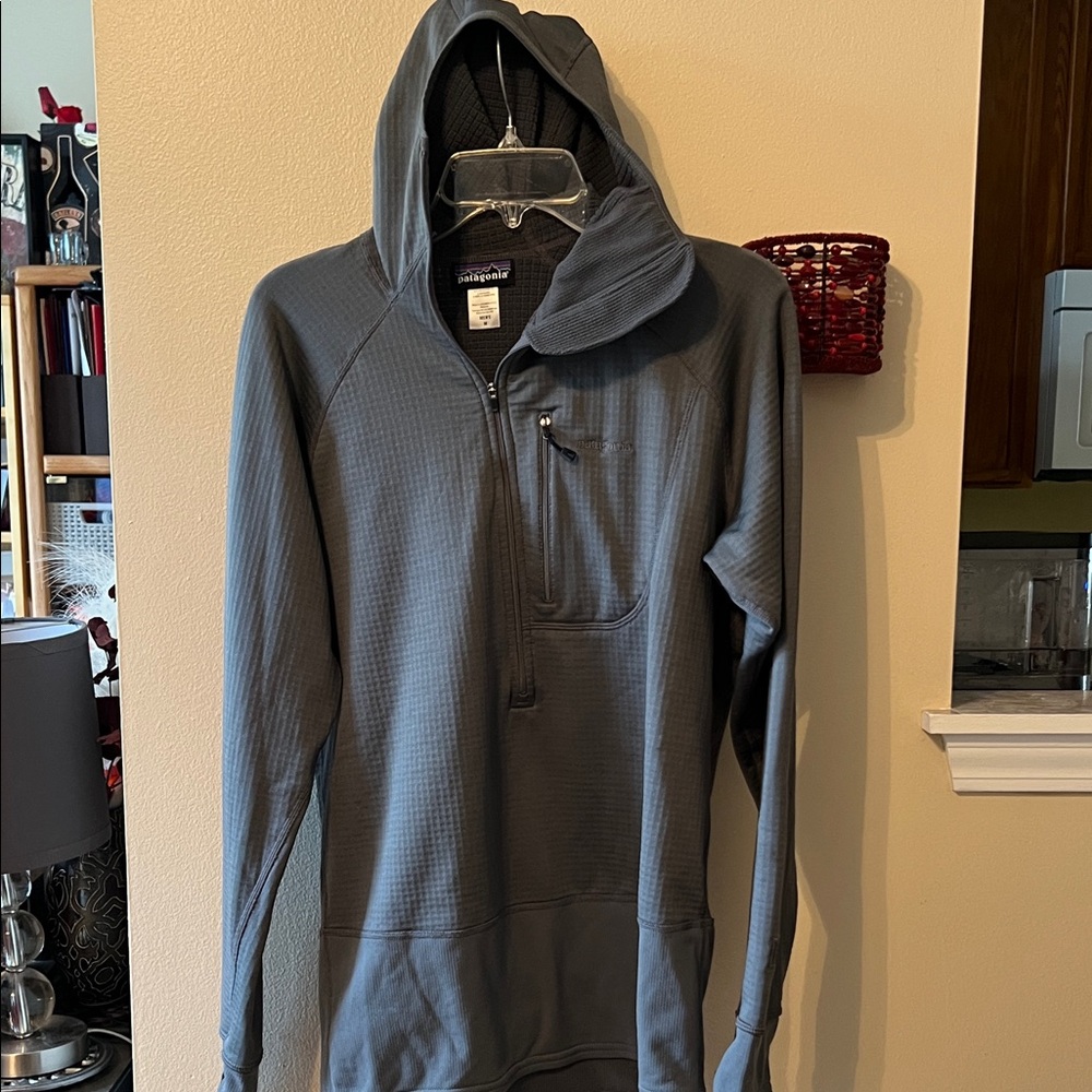 Patagonia Charcoal Half-Zip Hoodie Men's R1® Hoody